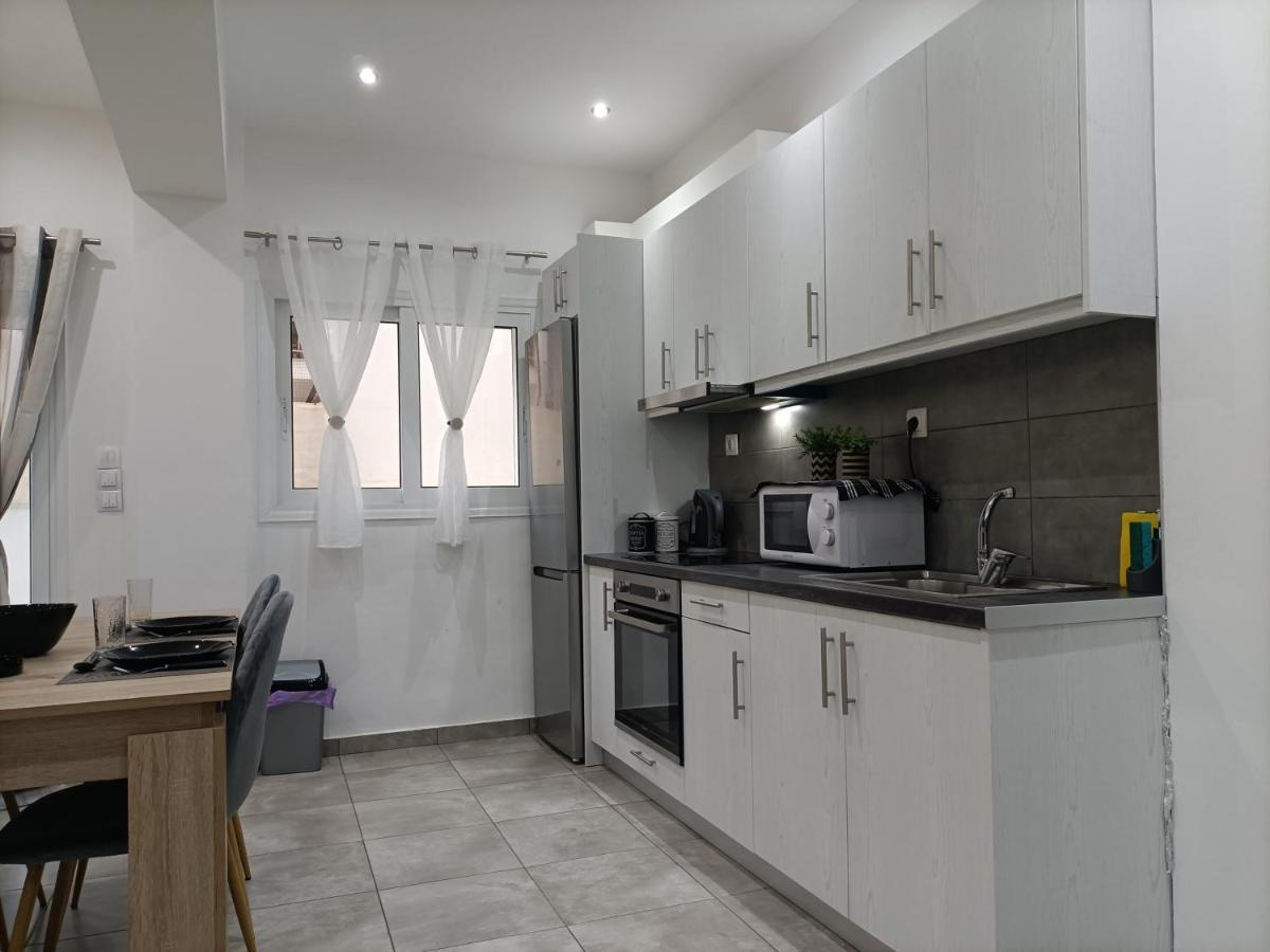Travelers Tranquil & Chillout Apt Apartment Атина Екстериор снимка