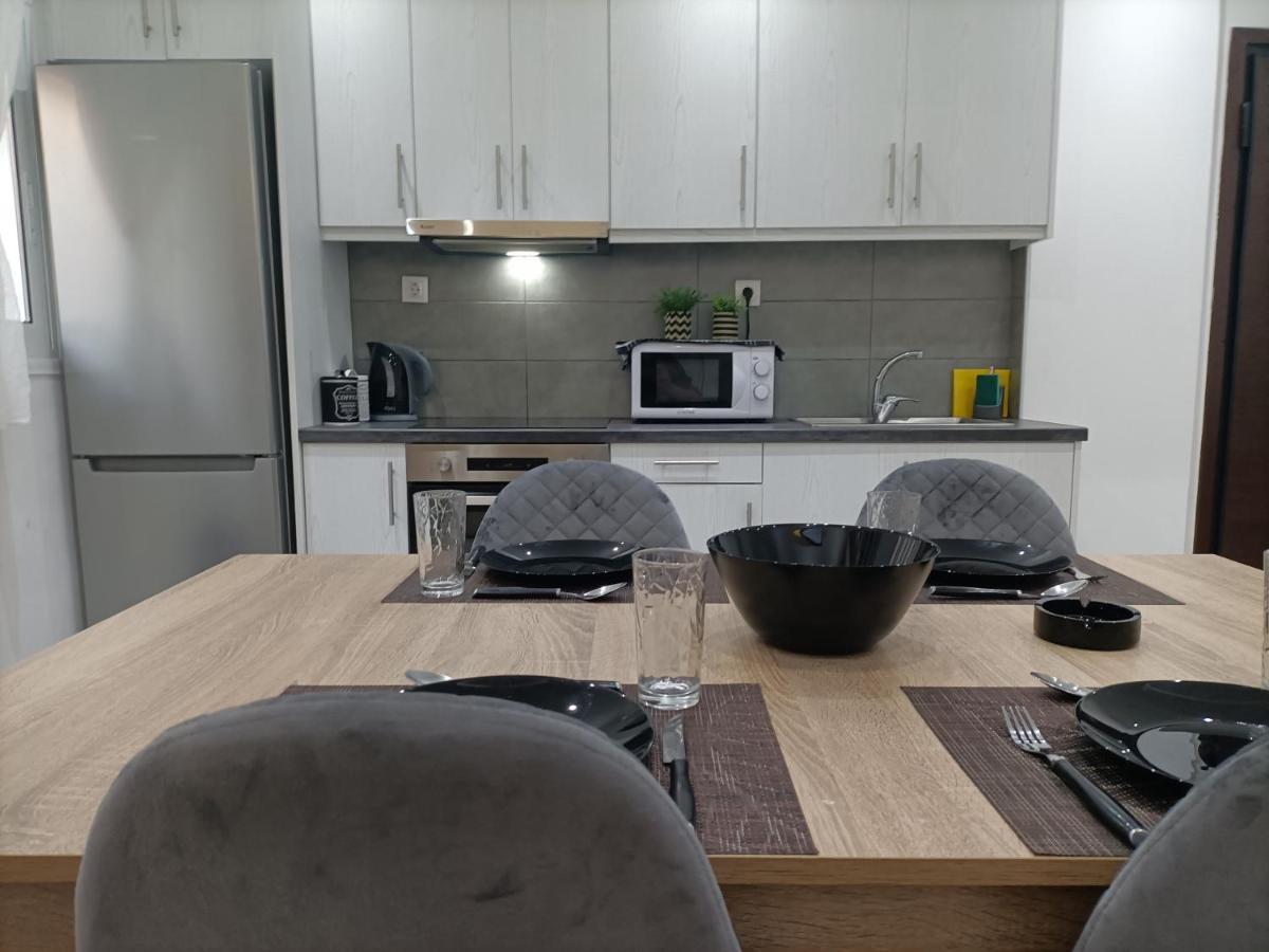Travelers Tranquil & Chillout Apt Apartment Атина Екстериор снимка