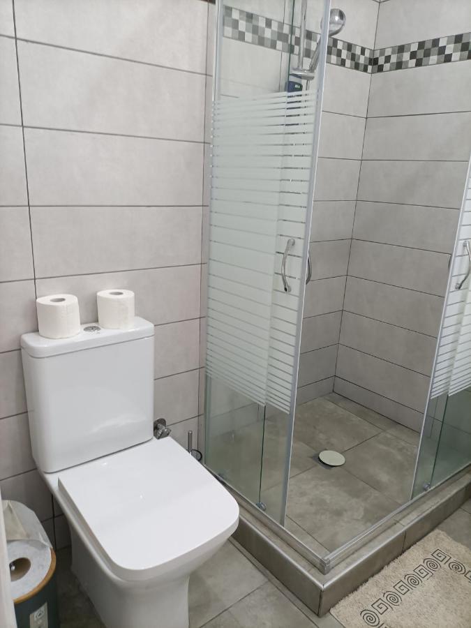 Travelers Tranquil & Chillout Apt Apartment Атина Екстериор снимка